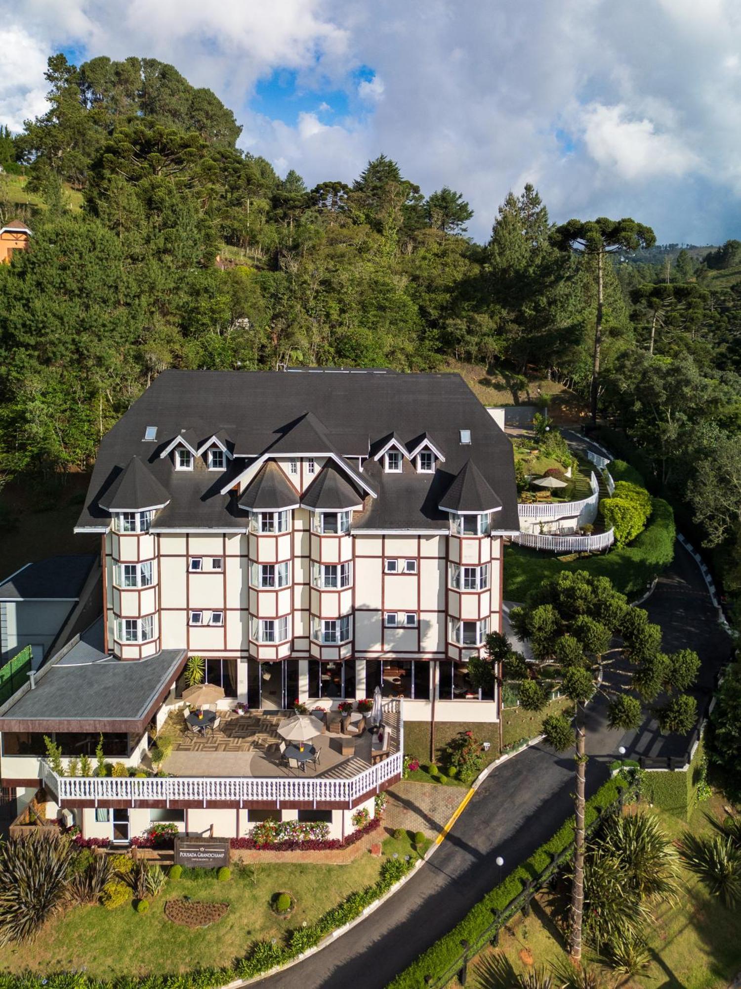 Grandchamp - 4* Campos do Jordão